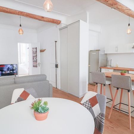 Stylish Apartment In The Old Town, With Ac. アンティーブ エクステリア 写真